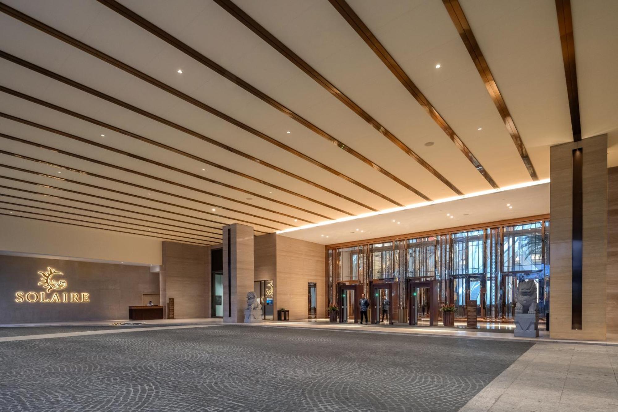 Solaire Resort North Quezon City Exterior photo