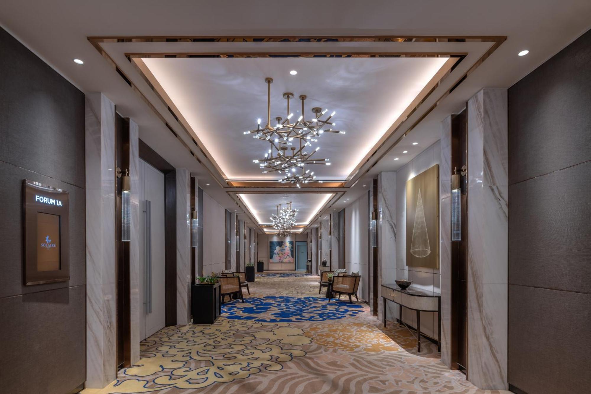 Solaire Resort North Quezon City Exterior photo