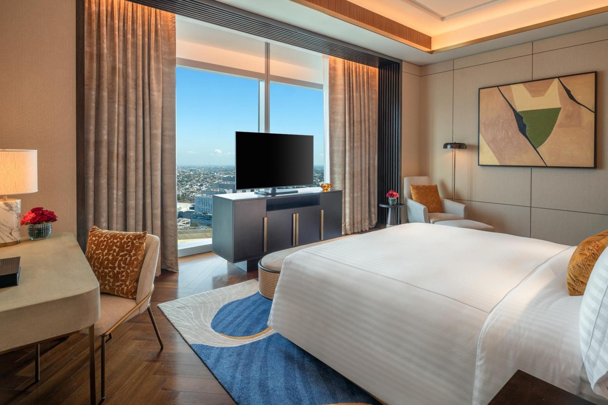 Solaire Resort North Quezon City Exterior photo